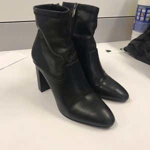 Women’s size 10 Franco Sarto black boots